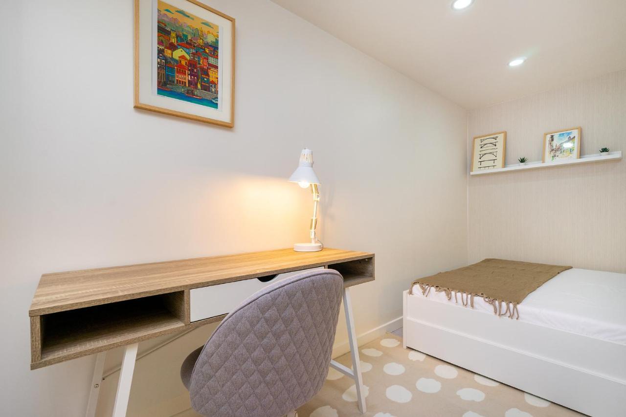 Whome Porto City Center Comfort & Stylishly Furnished מראה חיצוני תמונה